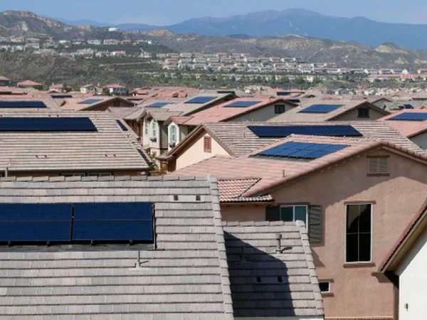 Gel vs AGM Battery: Which Is Better for Solar?